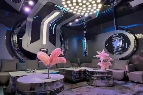 呼和浩特DISCO明月酒吧招聘,内蒙古呼和浩特酒吧招聘礼仪/礼宾员